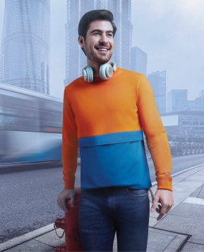 5 Unique Ways Of Wearing a Hoodie!