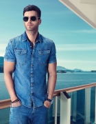 This Season’s Perfect Festive Shirts for Men| Festive Style for Men